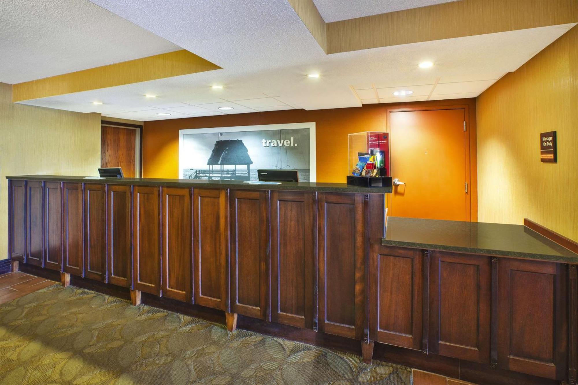 Hampton Inn Gaylord Kültér fotó
