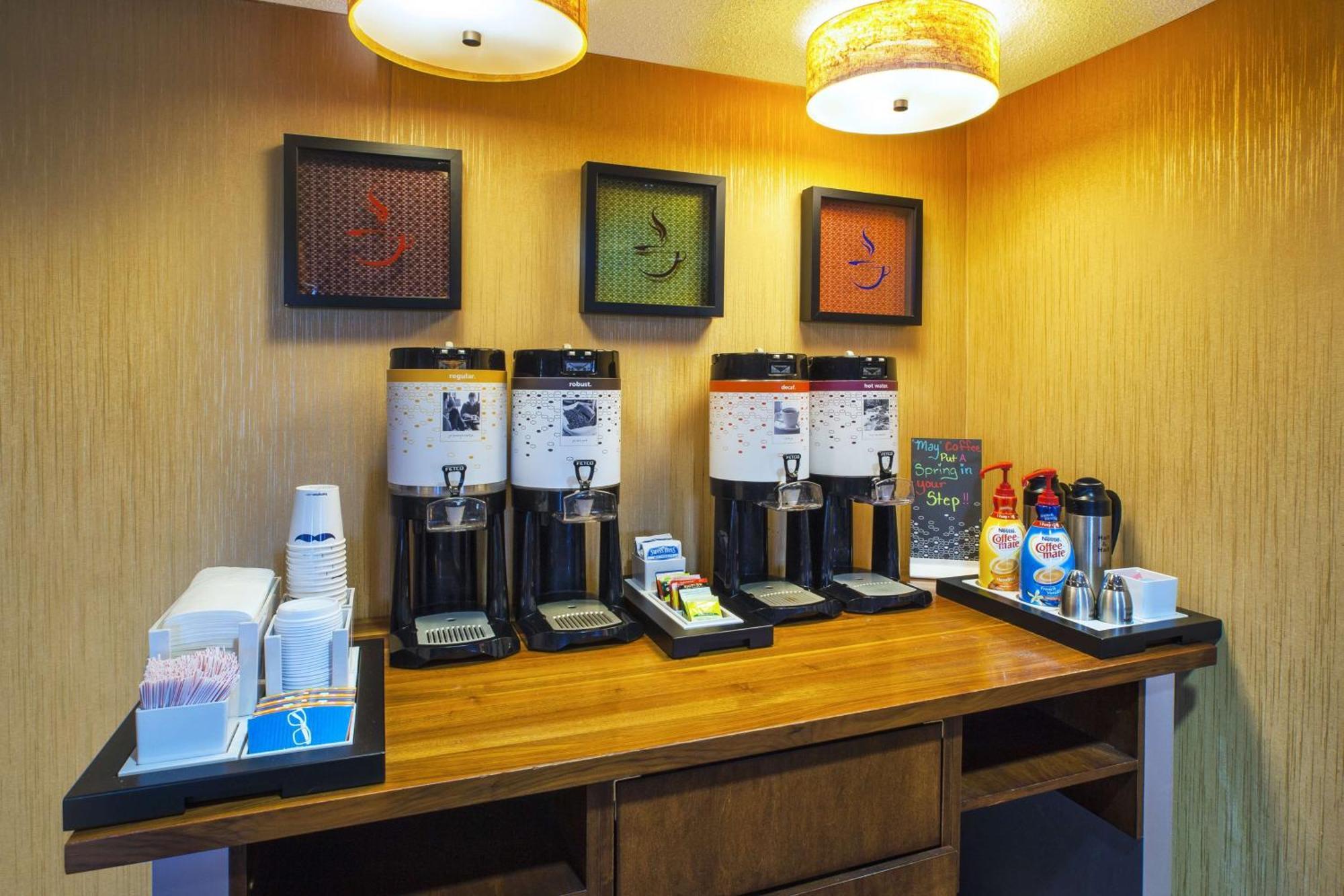 Hampton Inn Gaylord Kültér fotó