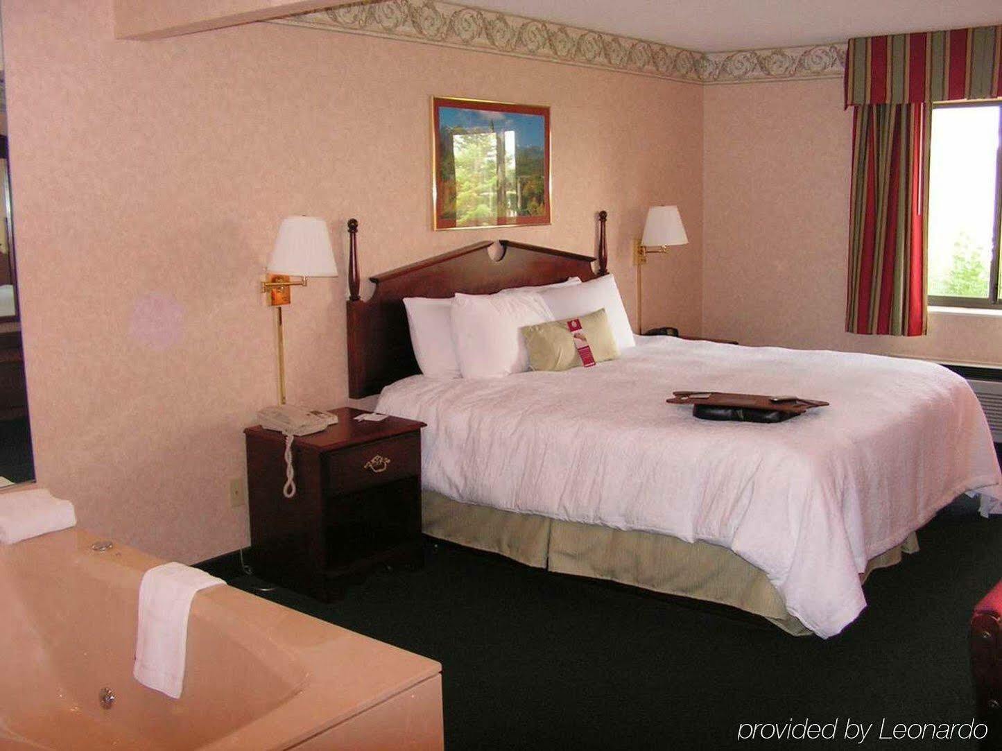 Hampton Inn Gaylord Kültér fotó